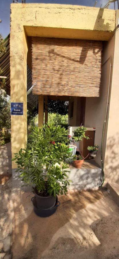 Holiday Home Zeljana Kaprije Exterior foto