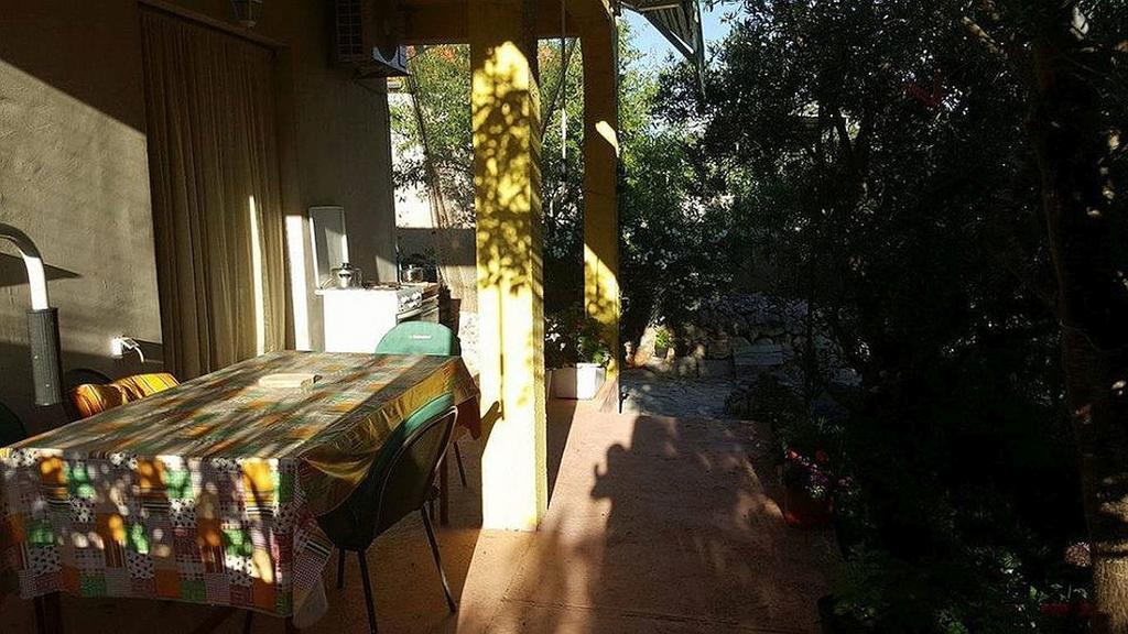 Holiday Home Zeljana Kaprije Exterior foto