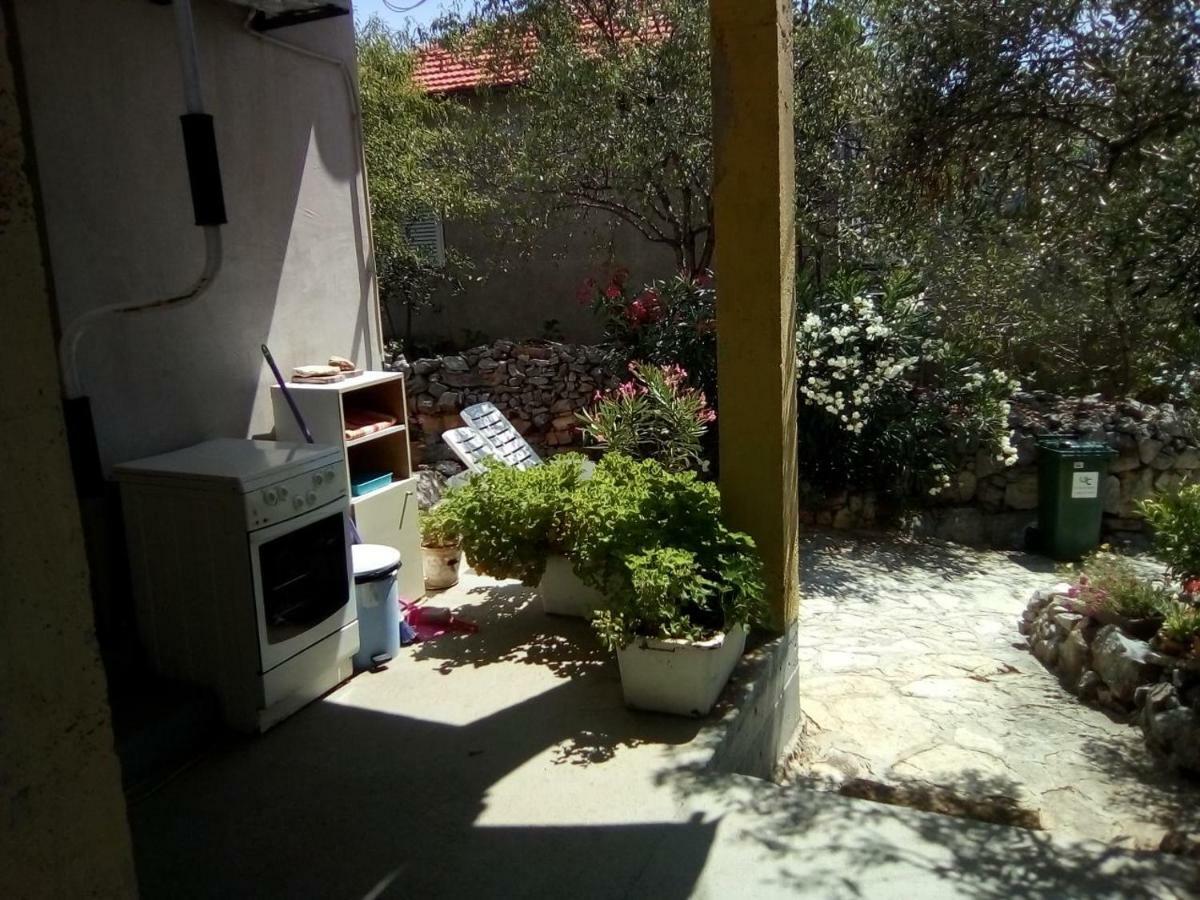 Holiday Home Zeljana Kaprije Exterior foto