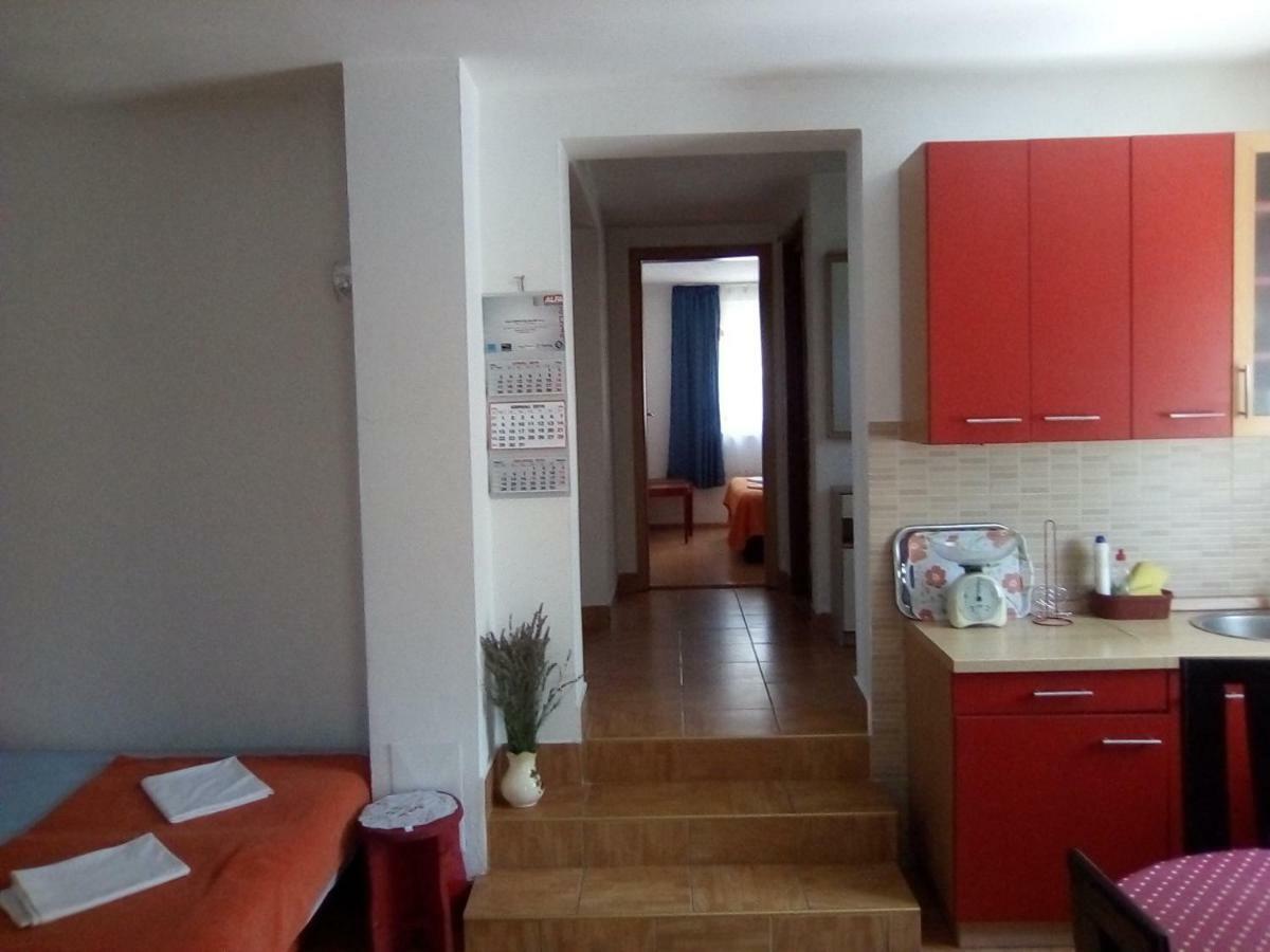 Holiday Home Zeljana Kaprije Exterior foto